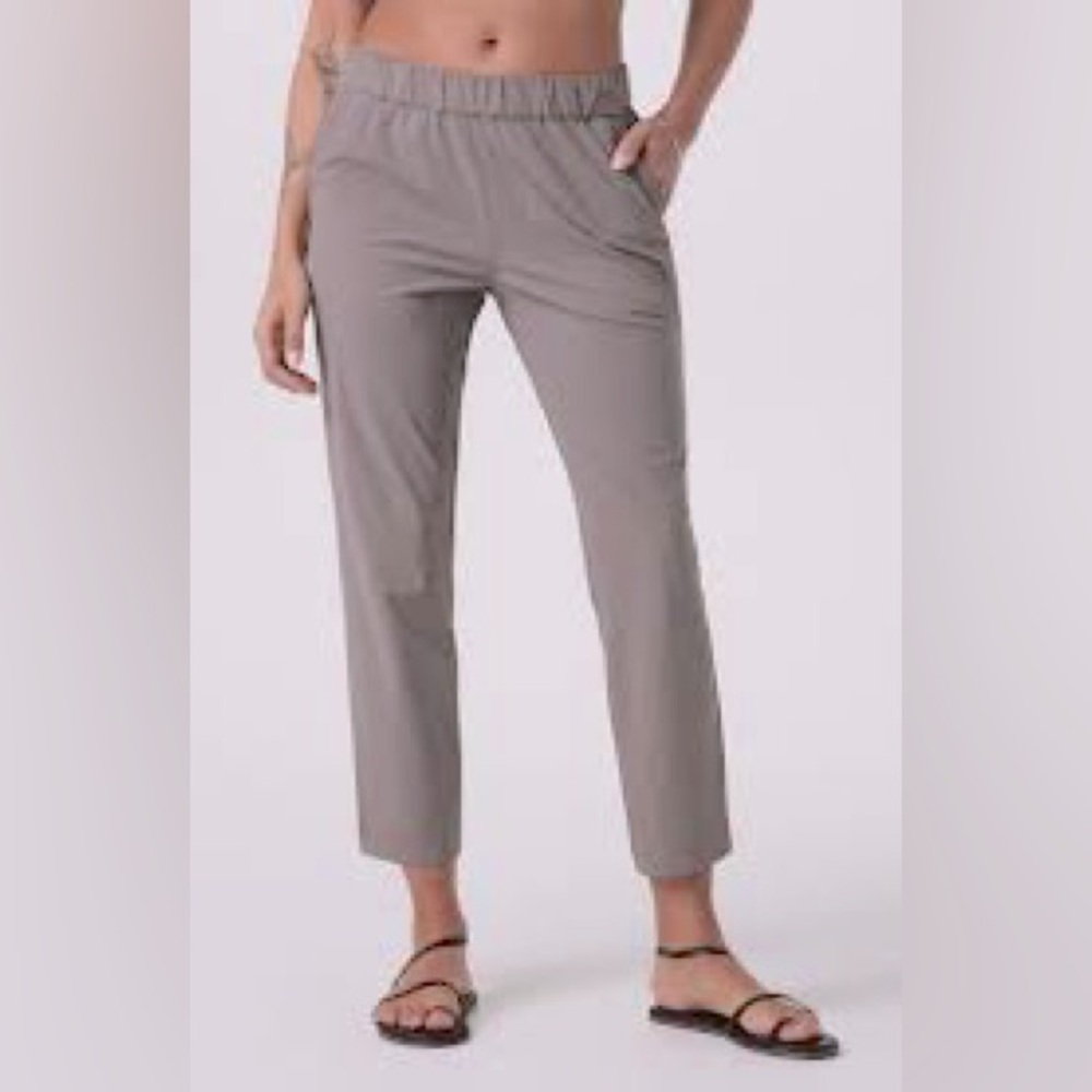 Vuori Women's Miles Ankle Pants Sz. M